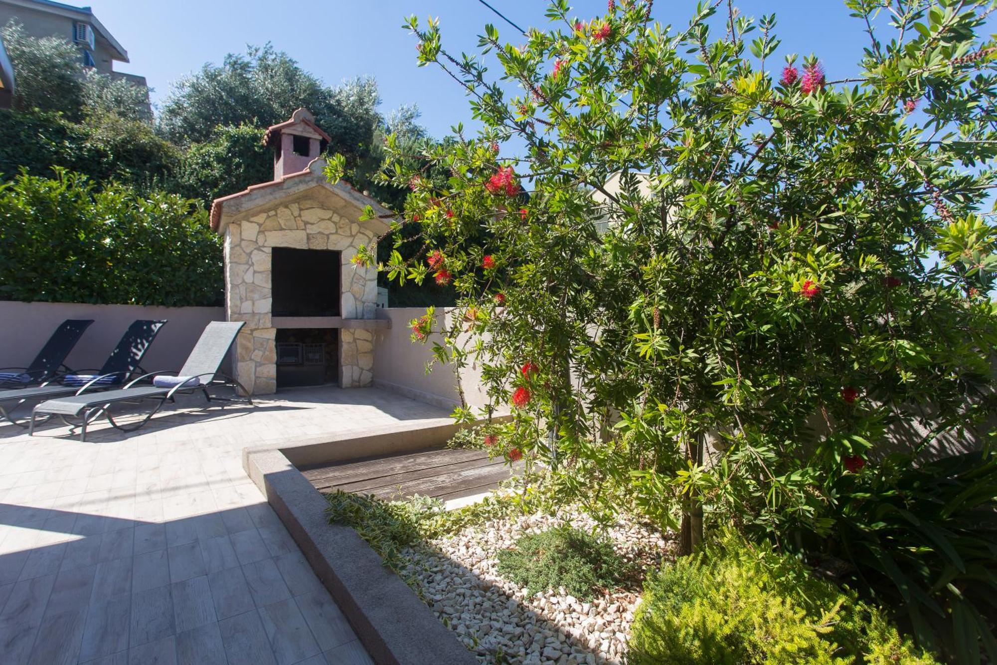 Life - New And Luxury Holiday House Kastela Dış mekan fotoğraf