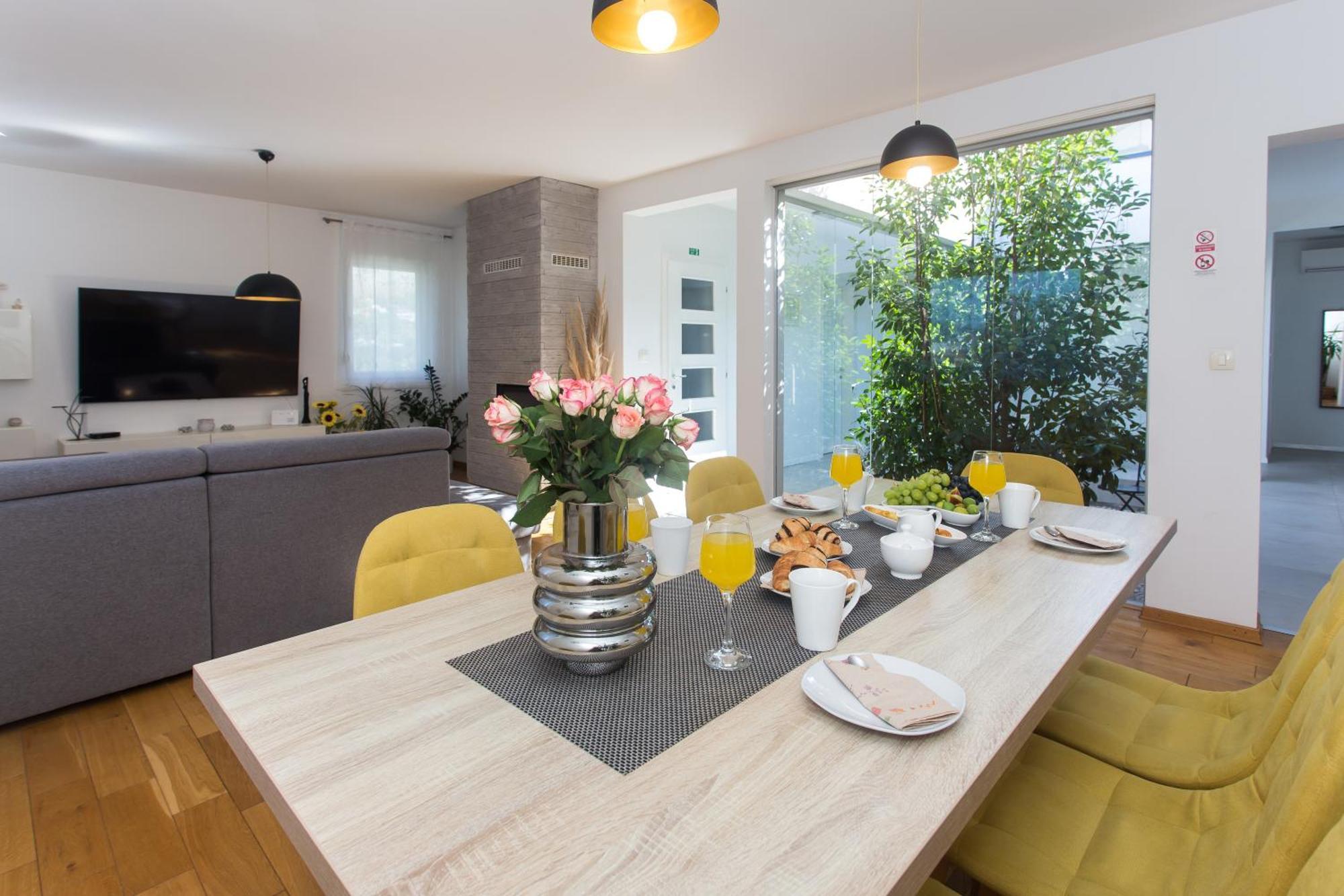 Life - New And Luxury Holiday House Kastela Dış mekan fotoğraf