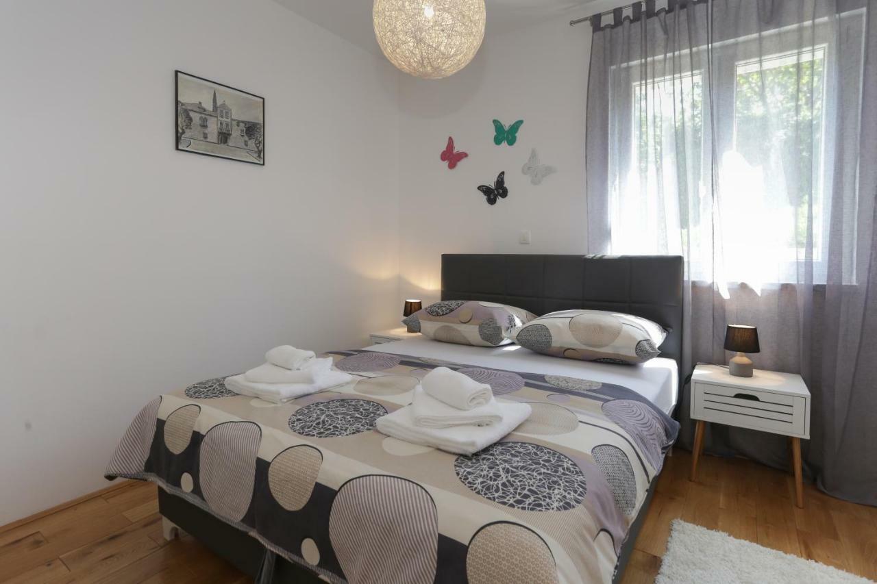 Life - New And Luxury Holiday House Kastela Dış mekan fotoğraf